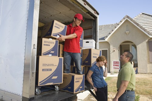 Local Docklands removals service for urgent short-notice bookings